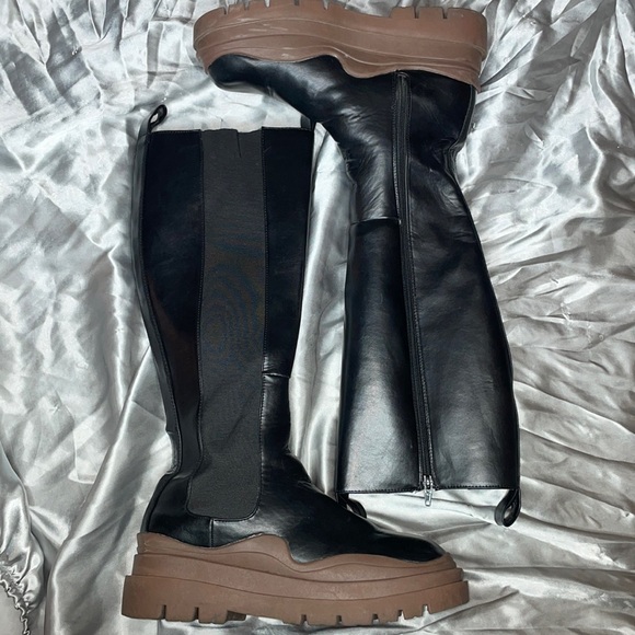 EGO Shoes - Ego Black and Brown Lugged Boots Size 10